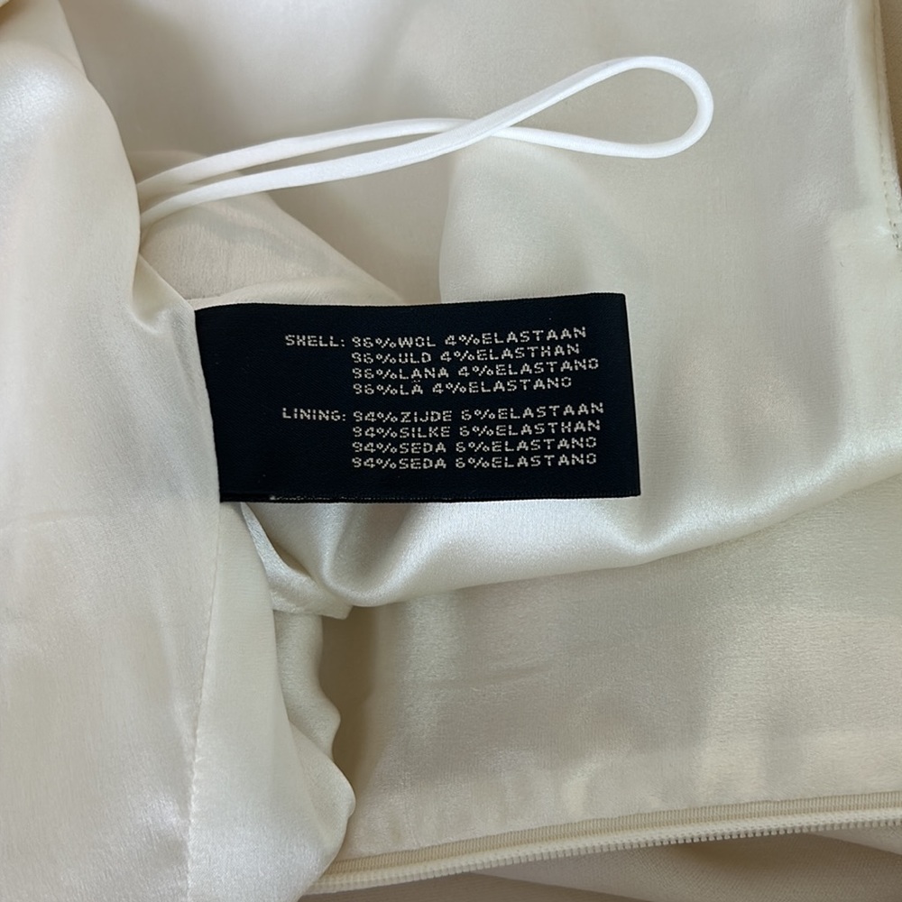Beautiful Ralph Lauren Collection Dress - Picture 7 of 8